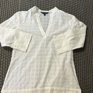 Brooks brothers women’s white eyelet blouse